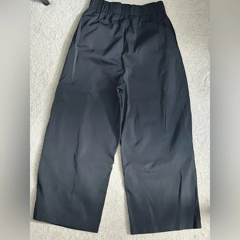 Zara Black Wide-Leg Trousers - Picture 2 of 3